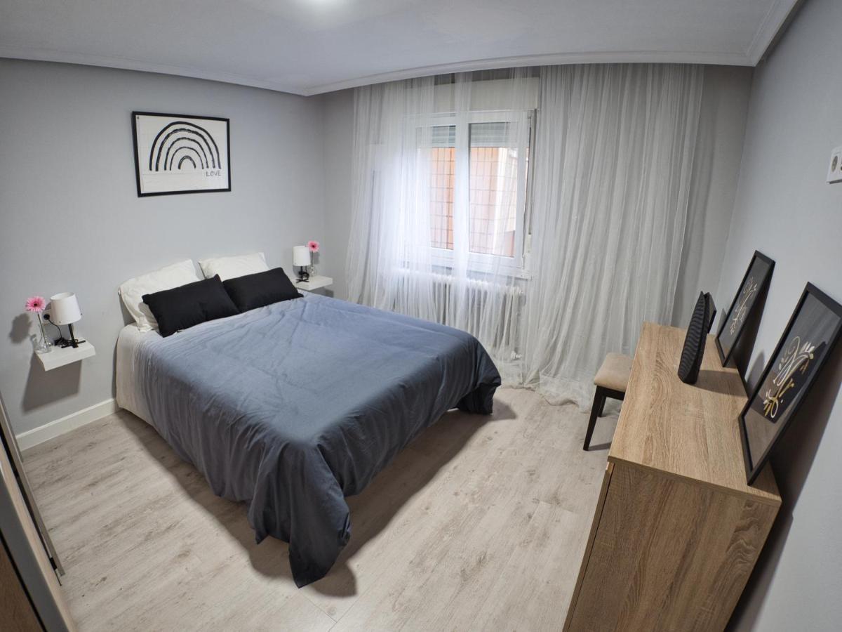 Bonito Piso Villafria Oviedo Kültér fotó