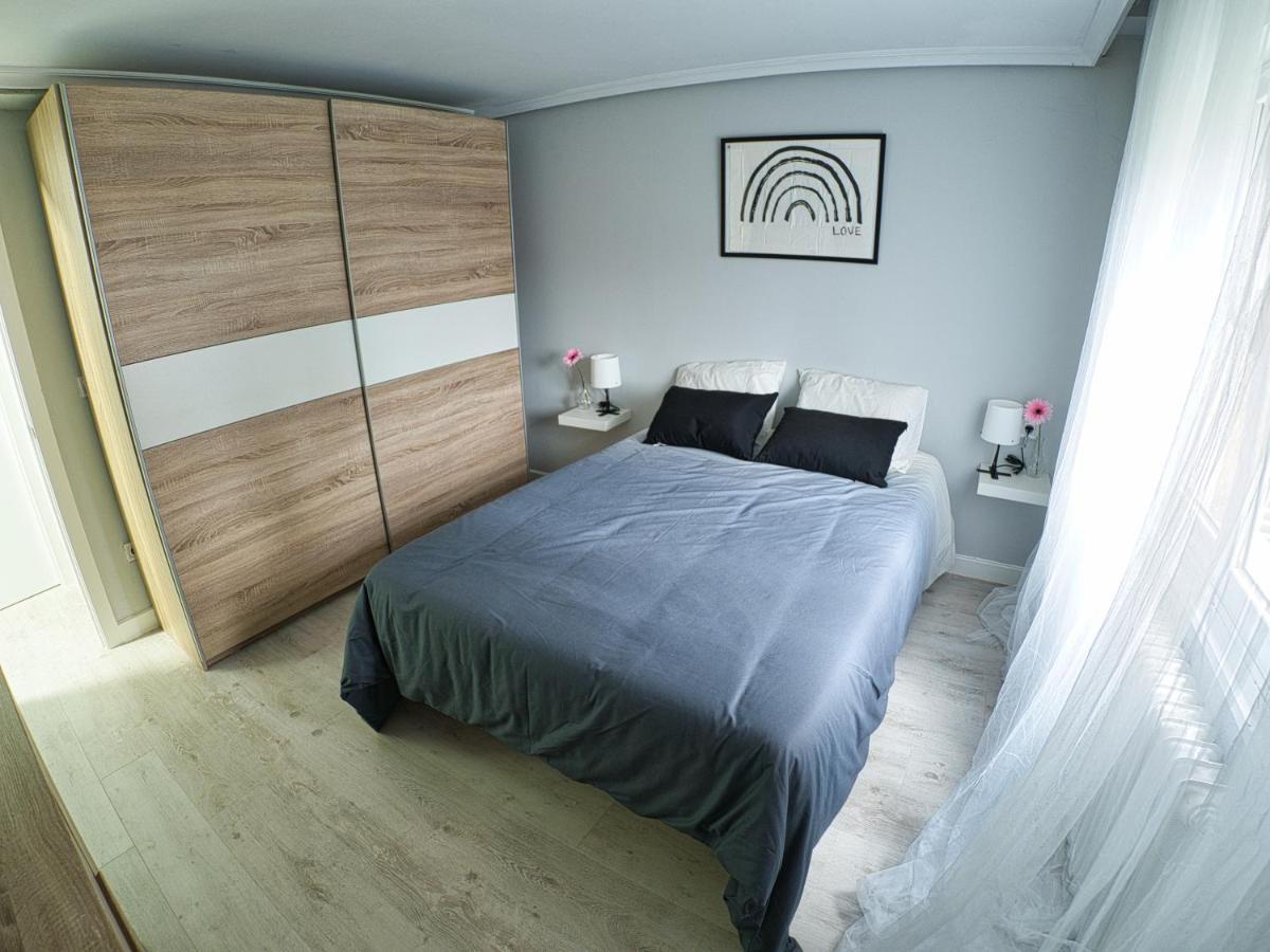 Bonito Piso Villafria Oviedo Kültér fotó